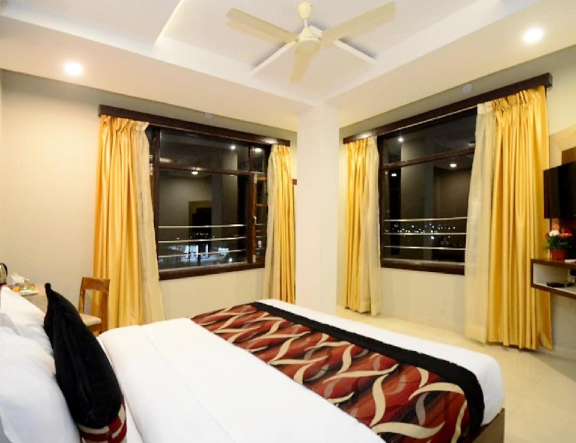 Hotel Hill Vista Udaipur Esterno foto