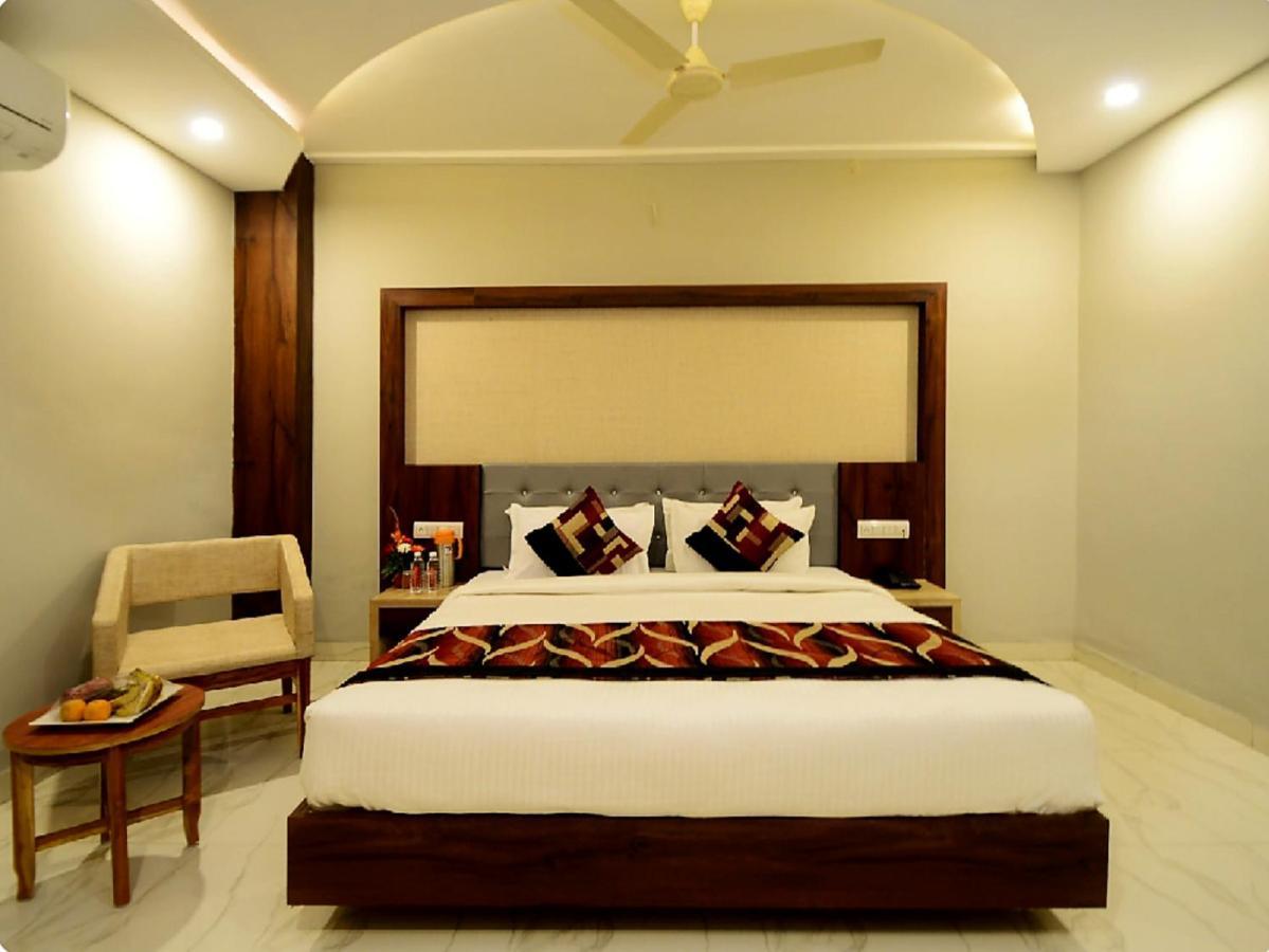 Hotel Hill Vista Udaipur Esterno foto
